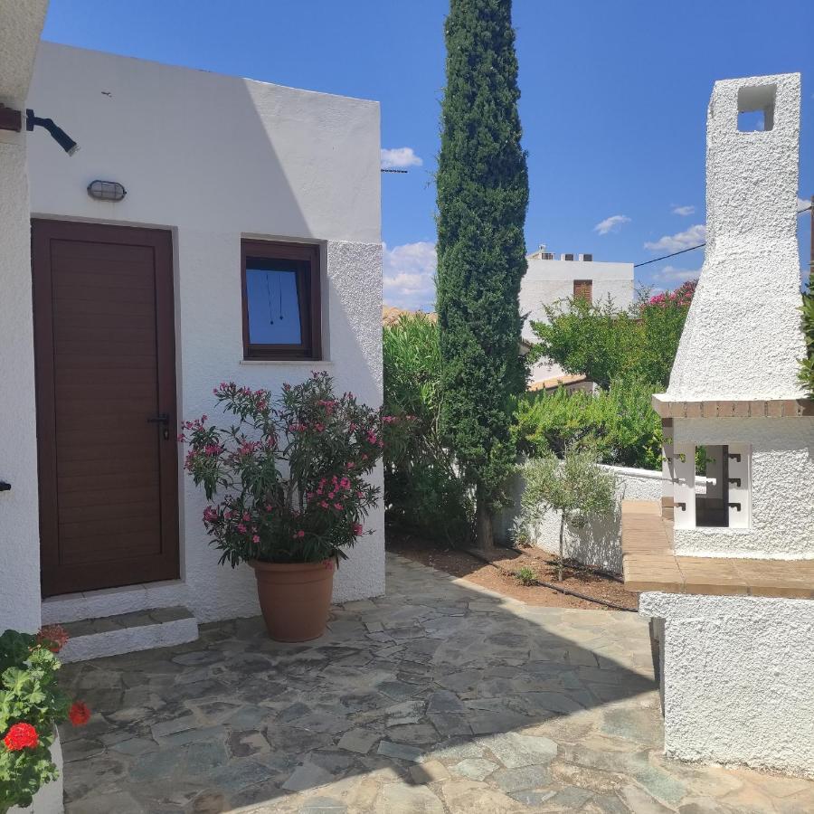 Porto Hydra - Villa Mirani Эрмиони Экстерьер фото