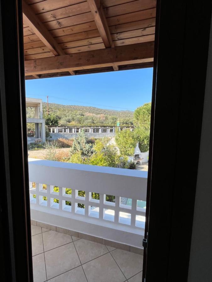 Porto Hydra - Villa Mirani Эрмиони Экстерьер фото